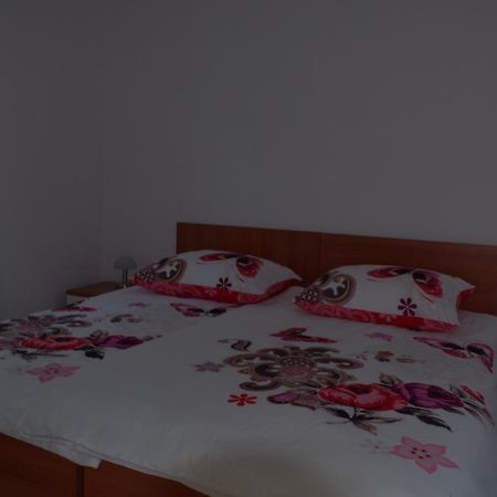 Apartmani Kusic Trpanj Eksteriør billede