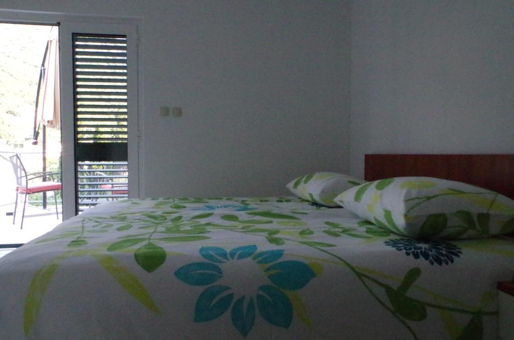 Apartmani Kusic Trpanj Eksteriør billede
