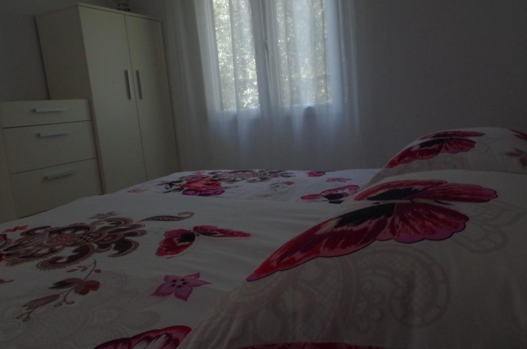 Apartmani Kusic Trpanj Eksteriør billede